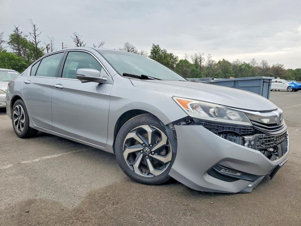 2017 Honda Accord მანქანა იყიდება აუქციონზე, vin: 1HGCR2F87HA250869, აუქციონის ნომერი: 62032546