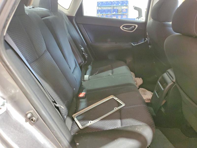 61813366 :رقم المزاد ، 3N1AB7AP5HY281557 vin ، 2017 Nissan Sentra مزاد بيع