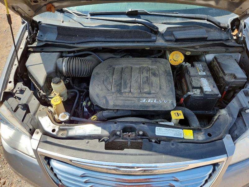 60305206 :رقم المزاد ، 2C4RC1BG7FR751531 vin ، 2015 Chrysler Town & Country مزاد بيع