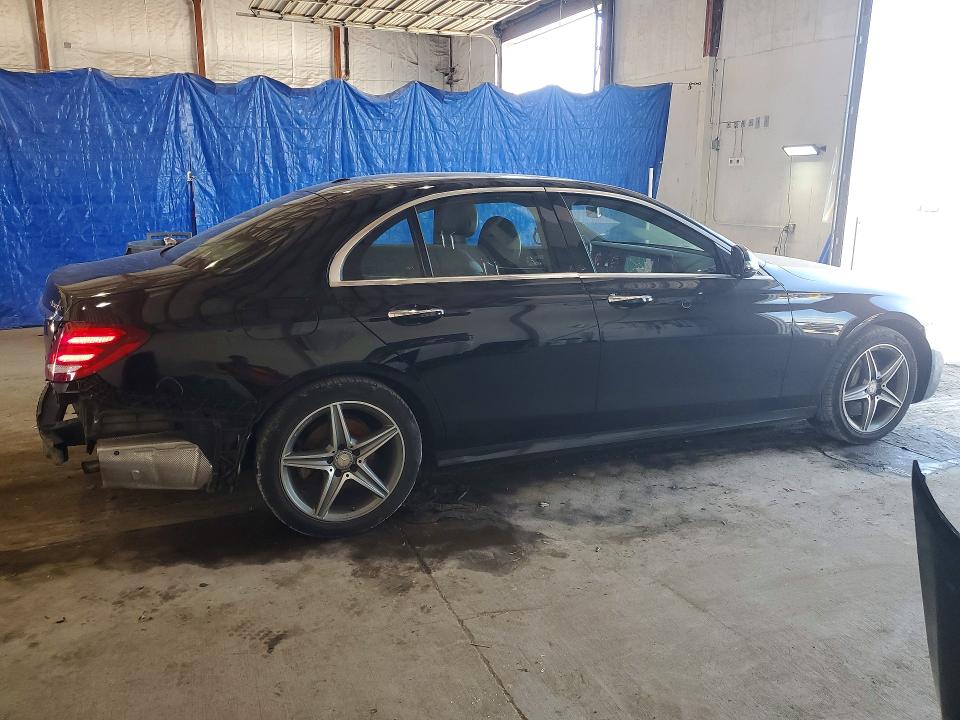 59606106 :رقم المزاد ، WDDZF4KB5HA023295 vin ، 2017 Mercedes-benz E مزاد بيع