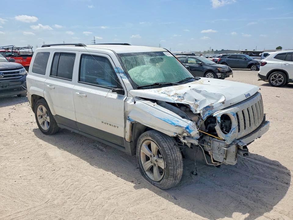 63208076 :رقم المزاد ، 1C4NJPFA3HD148739 vin ، 2017 Jeep Patriot مزاد بيع