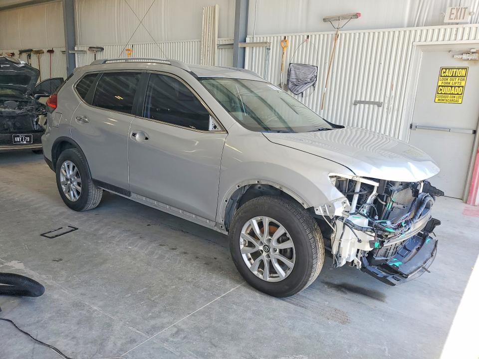 2017 Nissan Rogue მანქანა იყიდება აუქციონზე, vin: JN8AT2MV6HW001650, აუქციონის ნომერი: 59971676