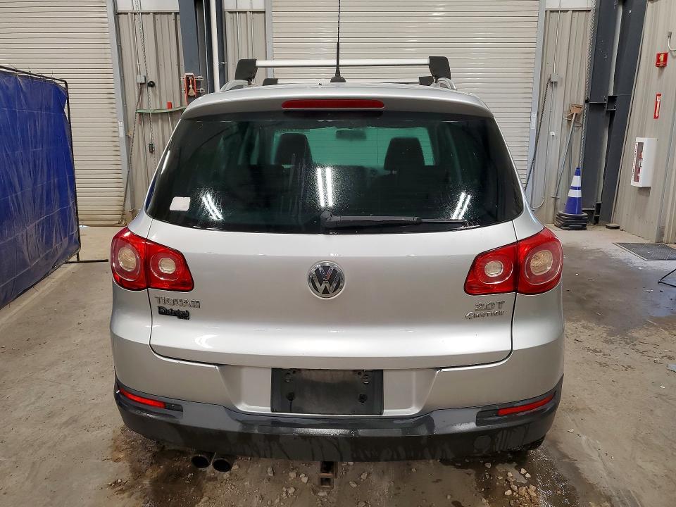 62791866 :رقم المزاد ، WVGBV7AX2BW539293 vin ، 2011 Volkswagen Tiguan مزاد بيع