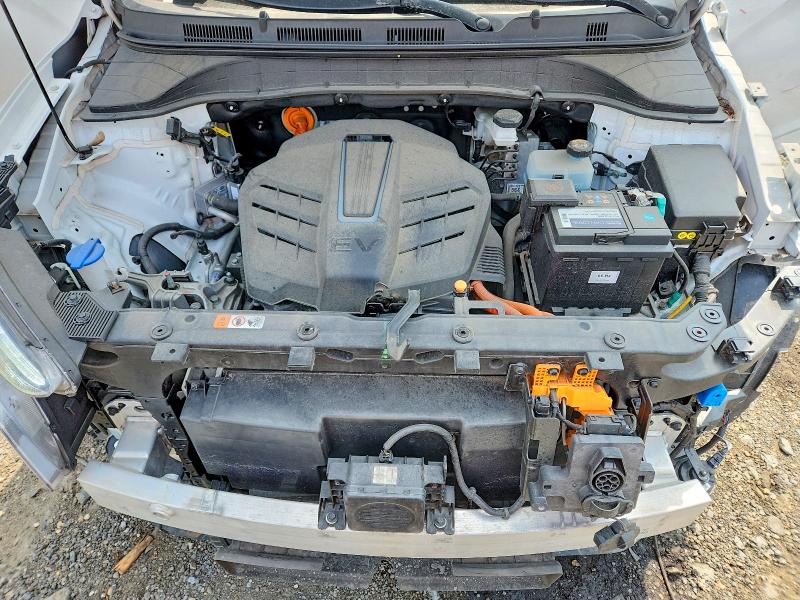 61701966 :رقم المزاد ، KM8K33AG7PU190004 vin ، 2023 Hyundai Kona مزاد بيع