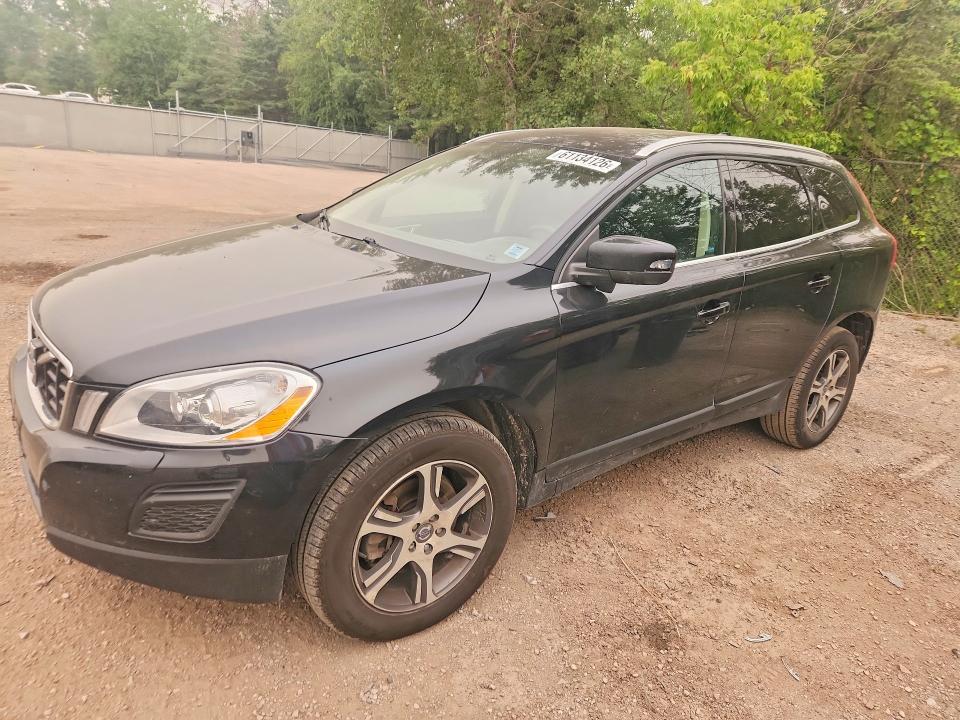 2013 Volvo Xc60 მანქანა იყიდება აუქციონზე, vin: YV4902DZ8D2449607, აუქციონის ნომერი: 61134126