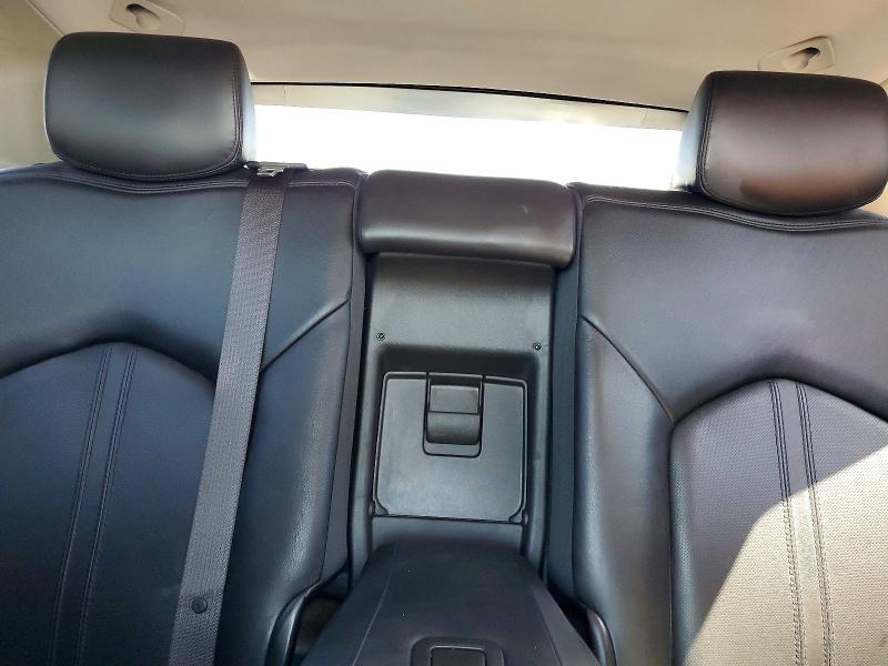 62283146 :رقم المزاد ، 3GYFNBEY8BS554513 vin ، 2011 Cadillac Srx مزاد بيع