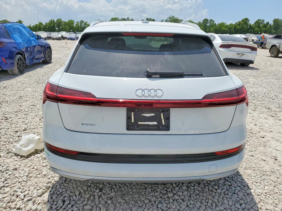 Aukcja sprzedaży 2019 Audi E-tron, vin: WA1LAAGE8KB024971, numer aukcji: 59670476