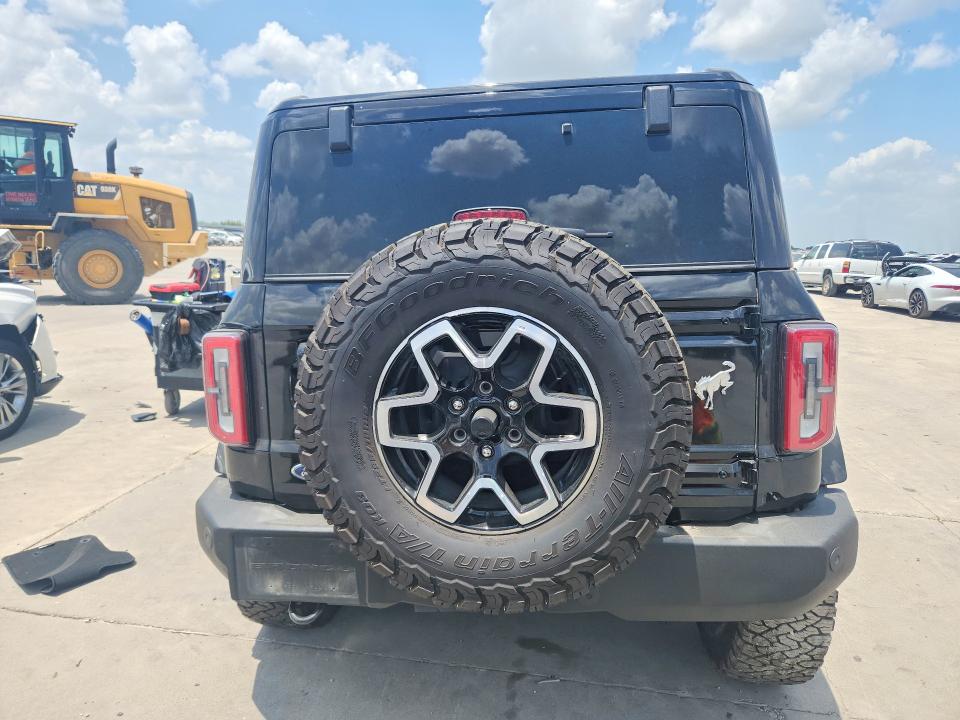 Продажа на аукционе авто 2025 Ford Bronco, vin: 1FMEE8BP2SLB43089, номер лота: 62541586