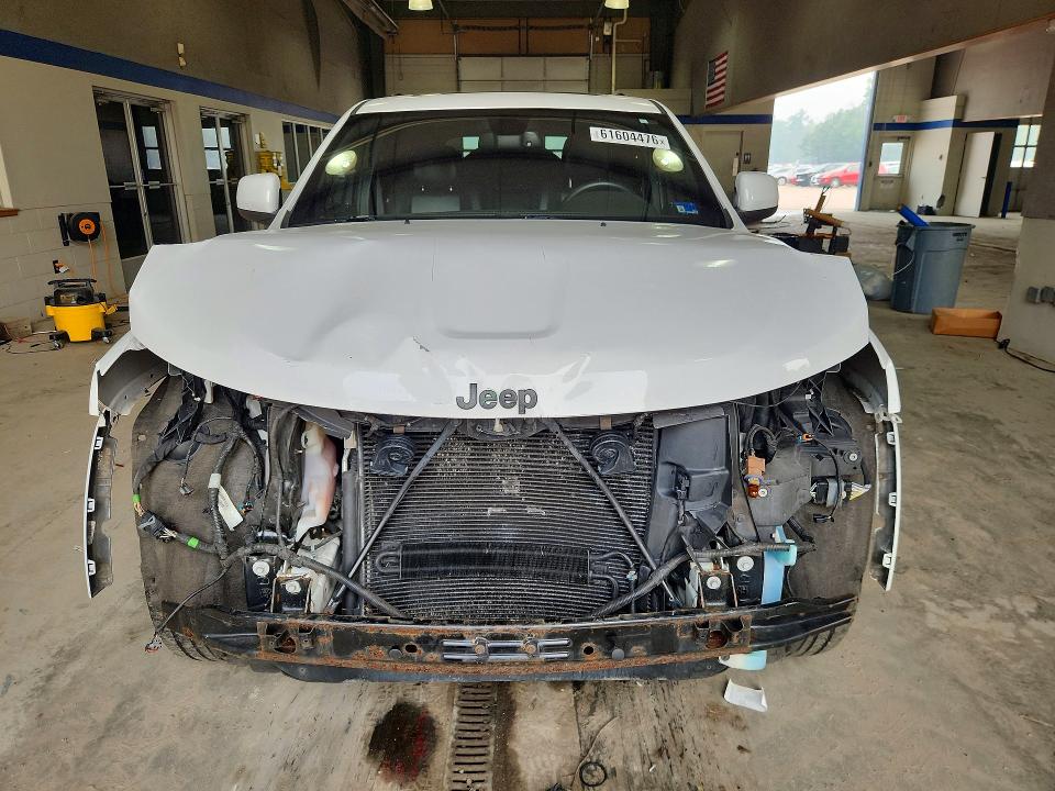 Продаж на аукціоні авто 2015 Jeep Grand Cherokee, vin: 1C4RJFAG4FC102184, номер лоту: 61604476