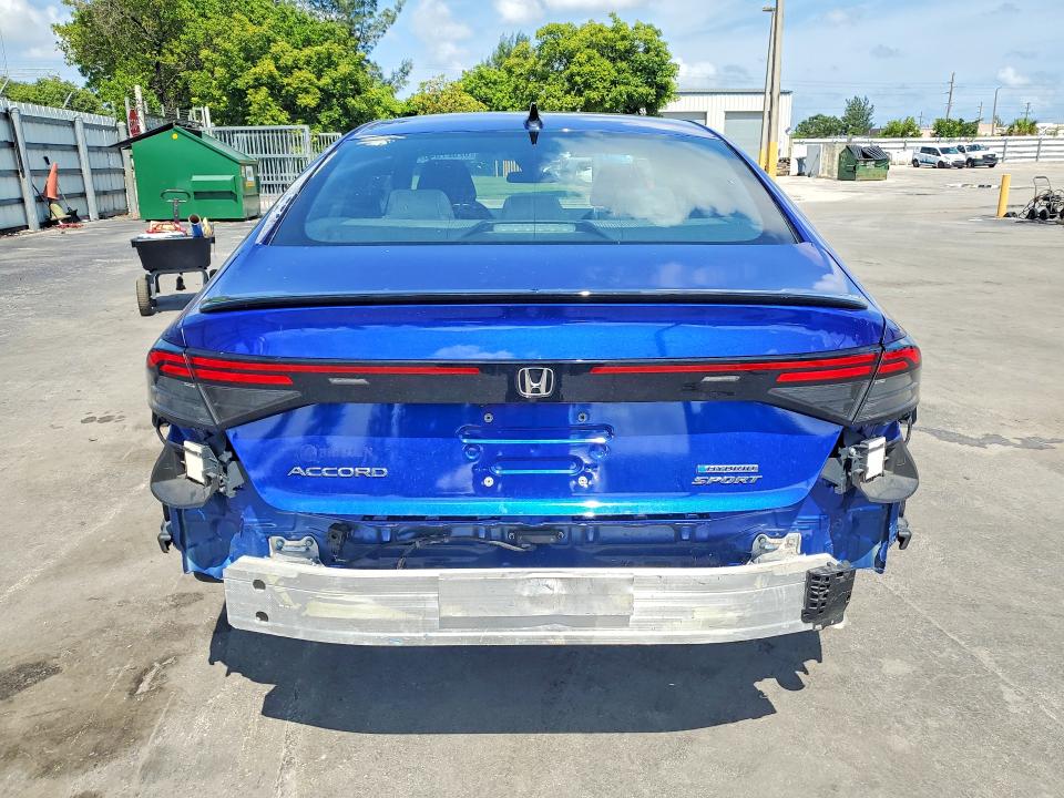Продажа на аукционе авто 2024 Honda Accord, vin: 1HGCY2F5XRA095860, номер лота: 62827046