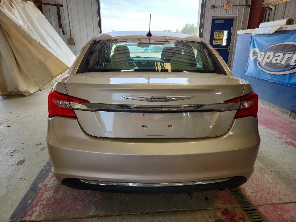 Продаж на аукціоні авто 2013 Chrysler 200, vin: 1C3CCBBB9DN615092, номер лоту: 60946126