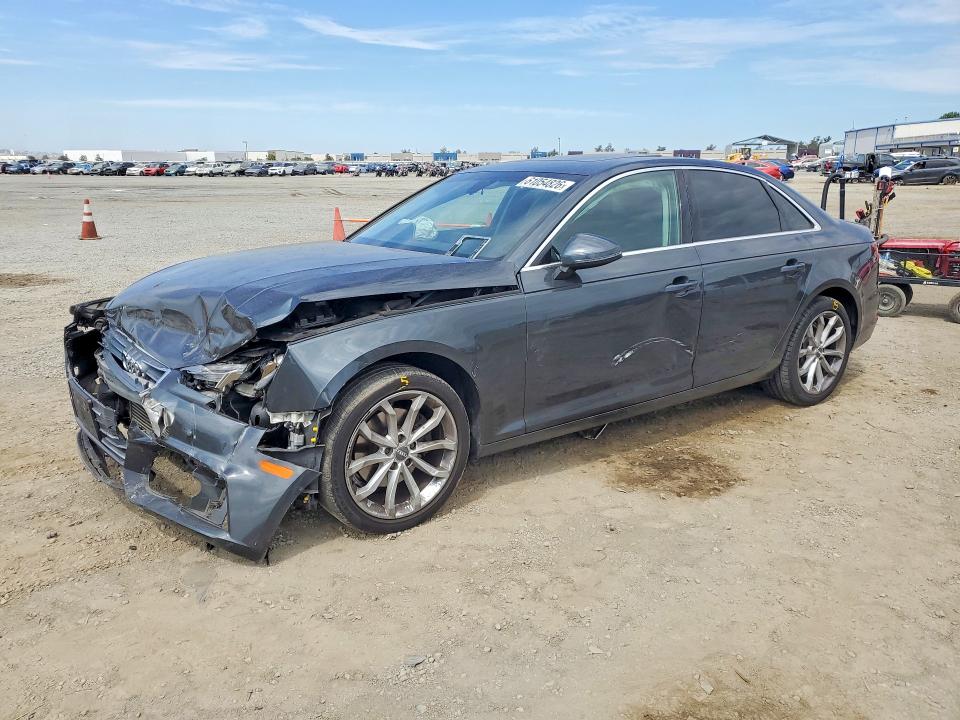 61054826 :رقم المزاد ، WAUGMAF41KN001499 vin ، 2019 Audi A4 مزاد بيع