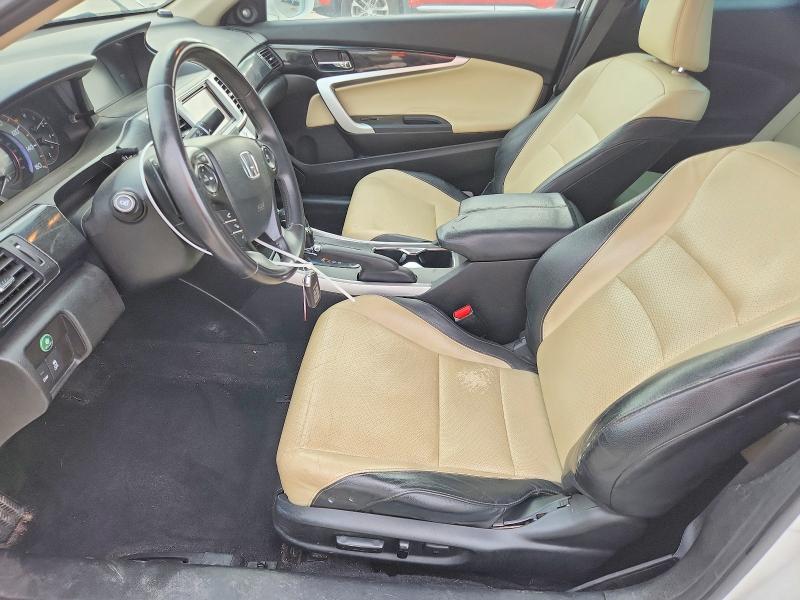 61048766 :رقم المزاد ، 1HGCT2B85FA003063 vin ، 2015 Honda Accord مزاد بيع
