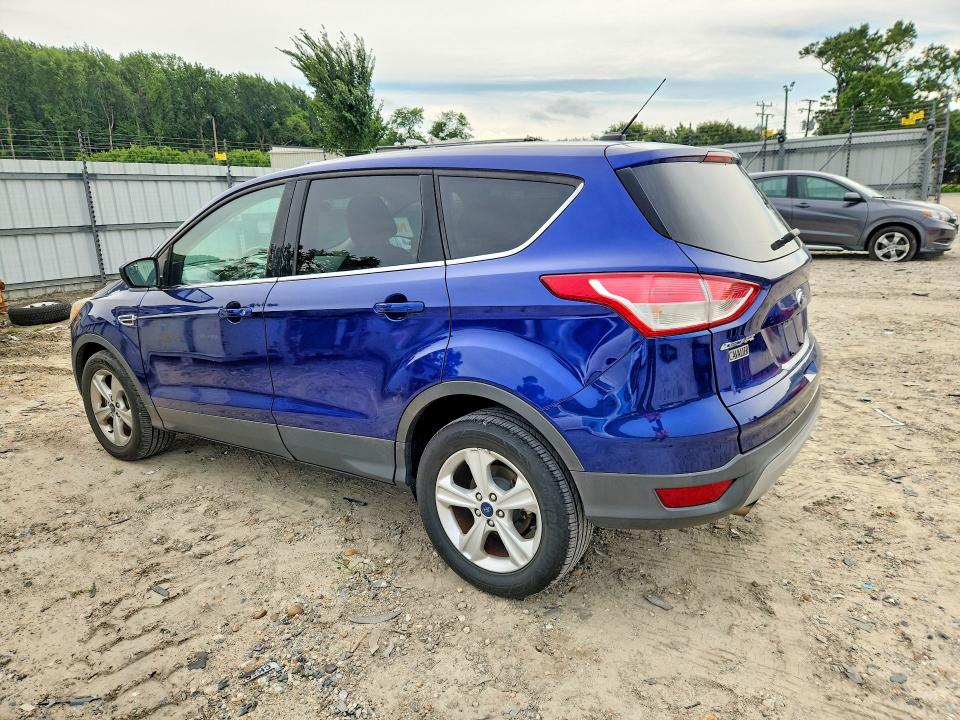 2015 Ford Escape მანქანა იყიდება აუქციონზე, vin: 1FMCU9GX7FUC21262, აუქციონის ნომერი: 61630566
