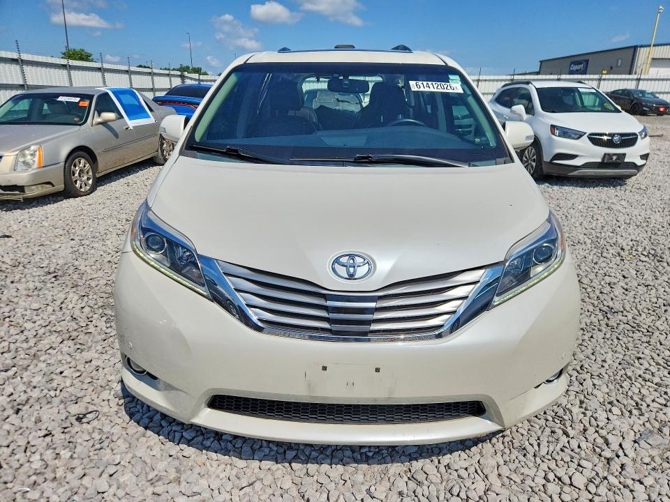 Продажа на аукционе авто 2015 Toyota Sienna, vin: 5TDYK3DC6FS568245, номер лота: 61412026