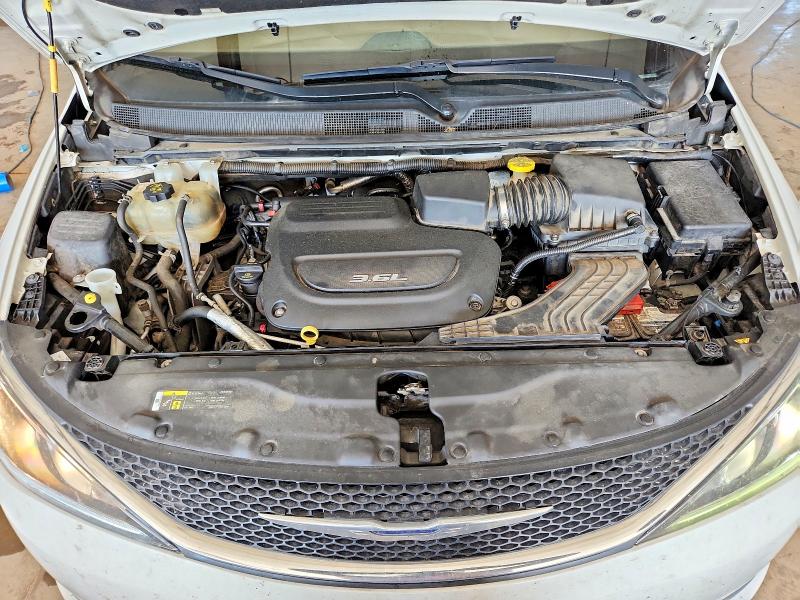 2018 Chrysler Pacifica მანქანა იყიდება აუქციონზე, vin: 2C4RC1GG6JR121002, აუქციონის ნომერი: 59381786