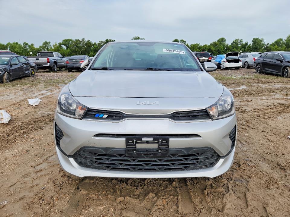 59642496 :رقم المزاد ، 3KPA24AD5NE458915 vin ، 2022 Kia Rio مزاد بيع