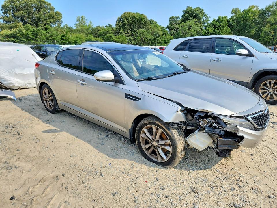 61516686 :رقم المزاد ، 5XXGN4A67CG065635 vin ، 2012 Kia Optima مزاد بيع