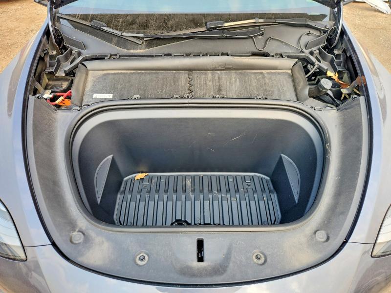 Продаж на аукціоні авто 2023 Tesla Model Y, vin: 7SAYGDEFXPF858898, номер лоту: 61125256