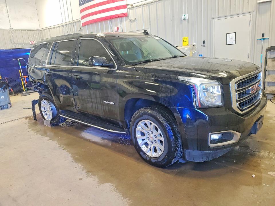 62275236 :رقم المزاد ، 1GKS2BKC0HR157710 vin ، 2017 Gmc Yukon مزاد بيع