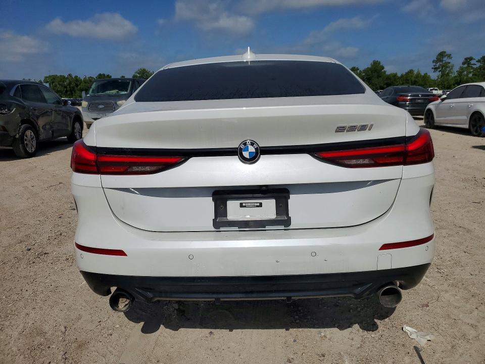 61694046 :رقم المزاد ، WBA53AK08N7K83713 vin ، 2022 Bmw 228i مزاد بيع