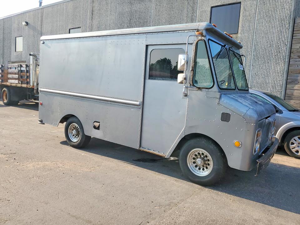 62300936 :رقم المزاد ، PS329F829831 vin ، 1969 Chevrolet P30 مزاد بيع