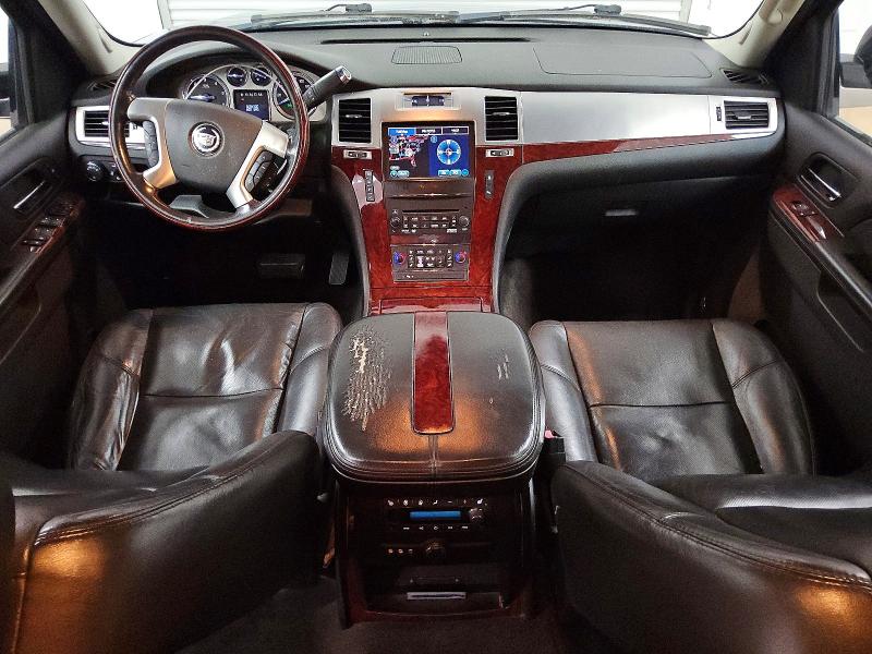Продажа на аукционе авто 2011 Cadillac Escalade, vin: 1GYS4BEF0BR115714, номер лота: 54471356