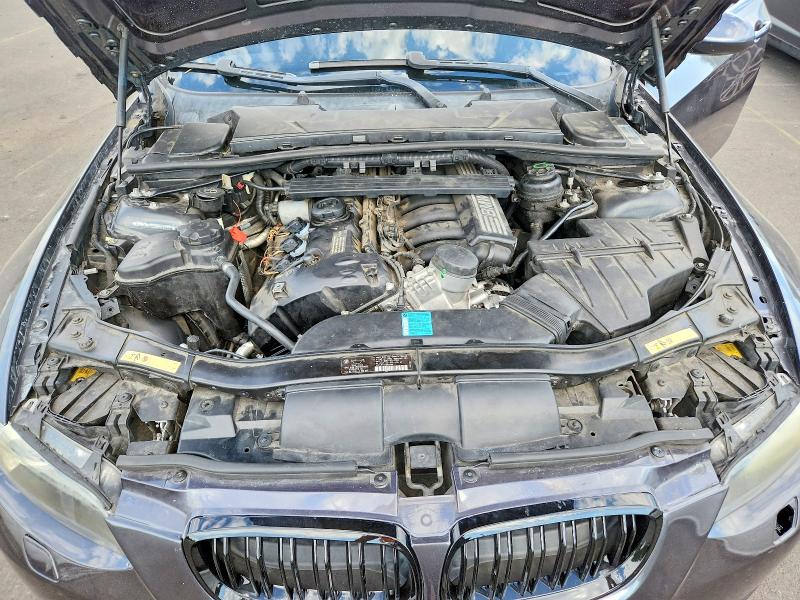 61380256 :رقم المزاد ، WBAWL135X8PX22381 vin ، 2008 Bmw 328 مزاد بيع