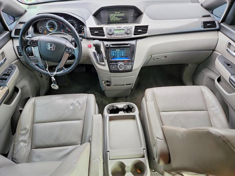 61230536 :رقم المزاد ، 5FNRL5H68EB073596 vin ، 2014 Honda Odyssey مزاد بيع