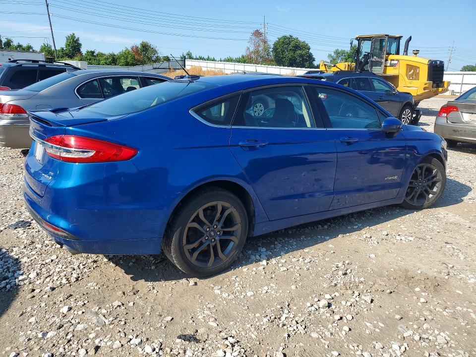 Продаж на аукціоні авто 2018 Ford Fusion, vin: 3FA6P0LU4JR128351, номер лоту: 61307676