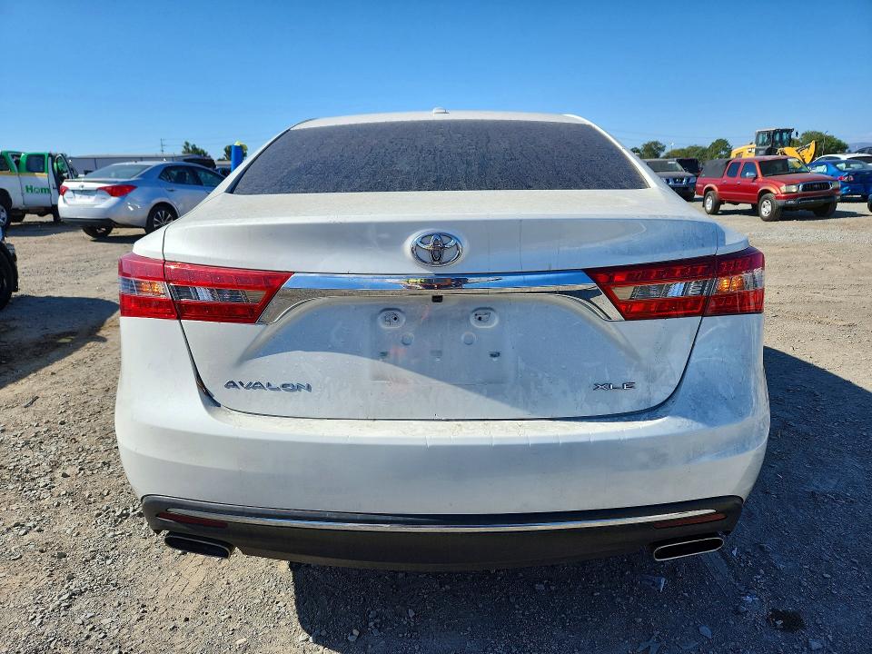 61058986 :رقم المزاد ، 4T1BK1EB0GU206713 vin ، 2016 Toyota Avalon مزاد بيع