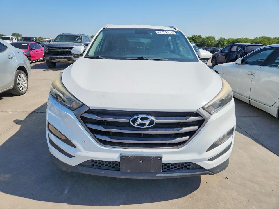 Продажа на аукционе авто 2016 Hyundai Tucson, vin: KM8J33A48GU120044, номер лота: 62462216