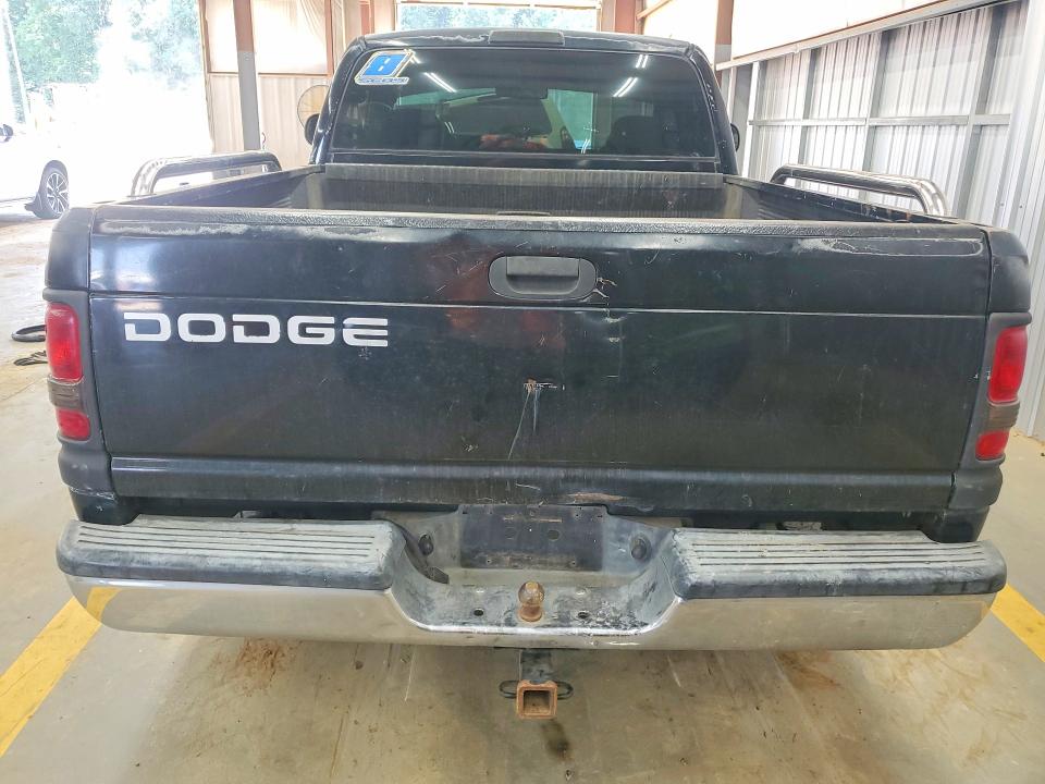 2001 Dodge Ram 1500 მანქანა იყიდება აუქციონზე, vin: 1B7HC16X81S270653, აუქციონის ნომერი: 61389386
