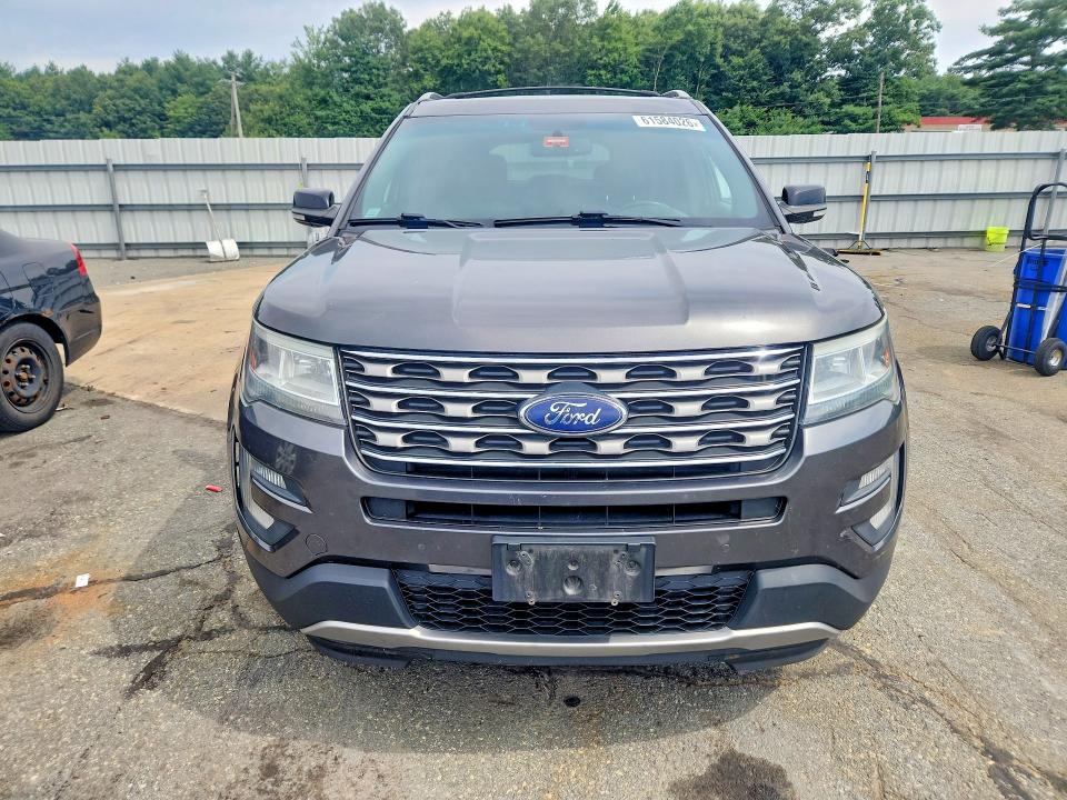61584026 :رقم المزاد ، 1FM5K8D82GGC45538 vin ، 2016 Ford Explorer مزاد بيع
