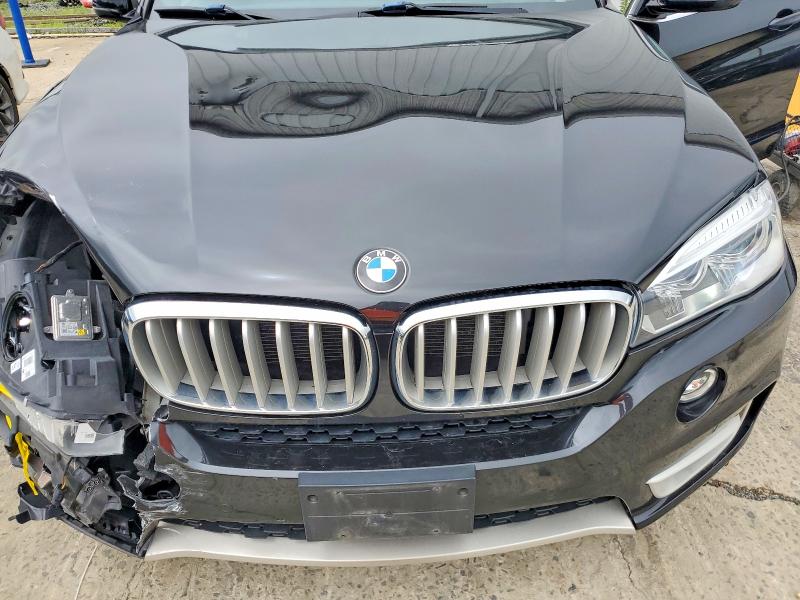 59786476 :رقم المزاد ، 5UXKR0C52J0X87667 vin ، 2018 Bmw X5 مزاد بيع