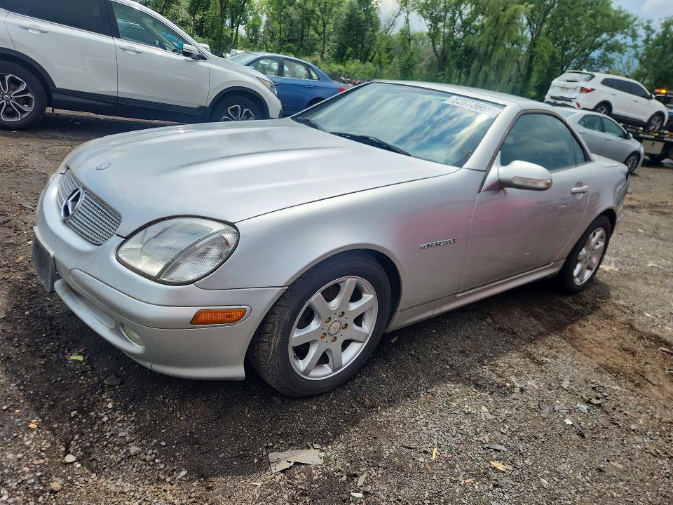Aukcja sprzedaży 2001 Mercedes-benz Slk, vin: WDBKK49F21F176627, numer aukcji: 62073666