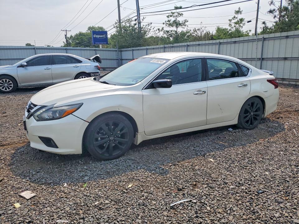 Продажа на аукционе авто 2017 Nissan Altima, vin: 1N4AL3AP0HC472269, номер лота: 60700246