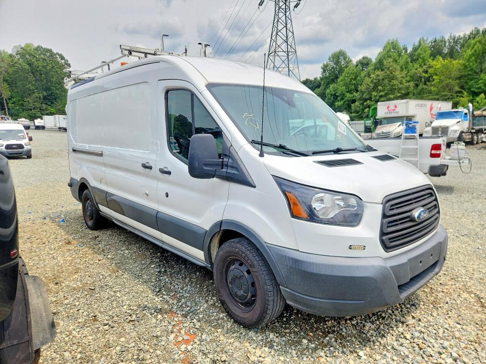 61446416 :رقم المزاد ، 1FTYE2CV5GKB25369 vin ، 2016 Ford Transit مزاد بيع