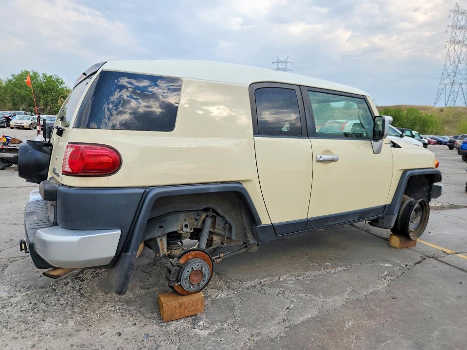 Продажа на аукционе авто 2009 Toyota Fj Cruiser, vin: JTEBU11F29K058887, номер лота: 59120246