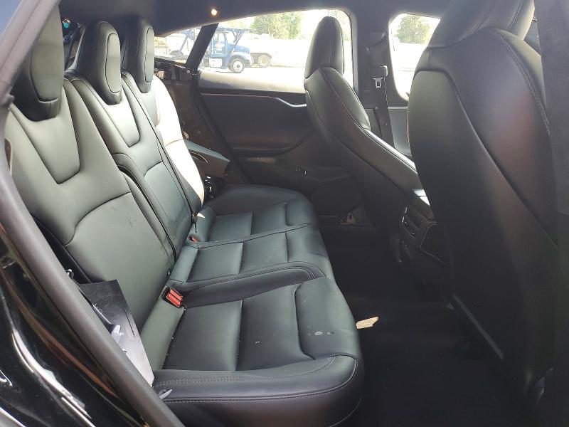 60878696 :رقم المزاد ، 5YJSA1E24MF426237 vin ، 2021 Tesla Model S مزاد بيع