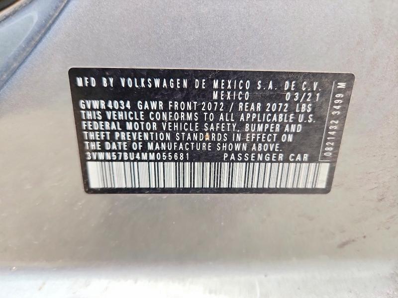 61072156 :رقم المزاد ، 3VWN57BU4MM055681 vin ، 2021 Volkswagen Jetta مزاد بيع