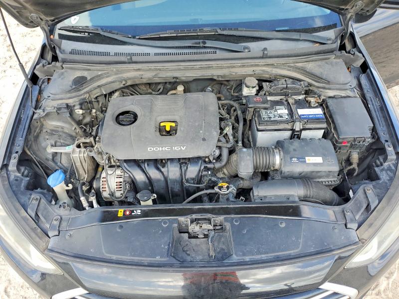 62943456 :رقم المزاد ، 5NPD84LF4HH011759 vin ، 2017 Hyundai Elantra مزاد بيع