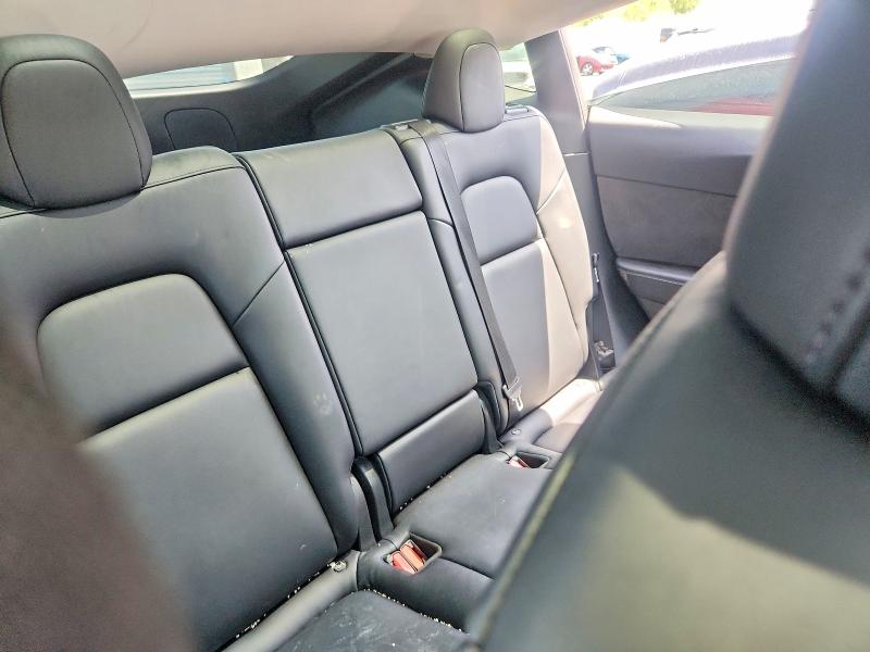 59263176 :رقم المزاد ، 7SAYGDEE1NF321583 vin ، 2022 Tesla Model Y مزاد بيع