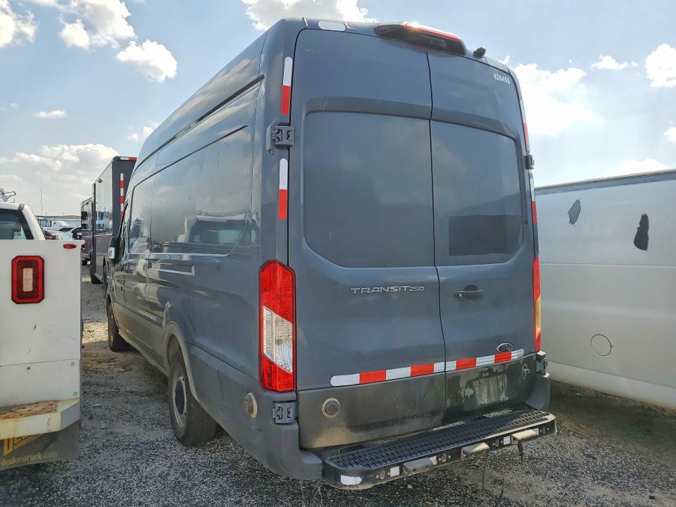 2020 Ford Transit მანქანა იყიდება აუქციონზე, vin: 1FTBR3X86LKB27274, აუქციონის ნომერი: 61597746