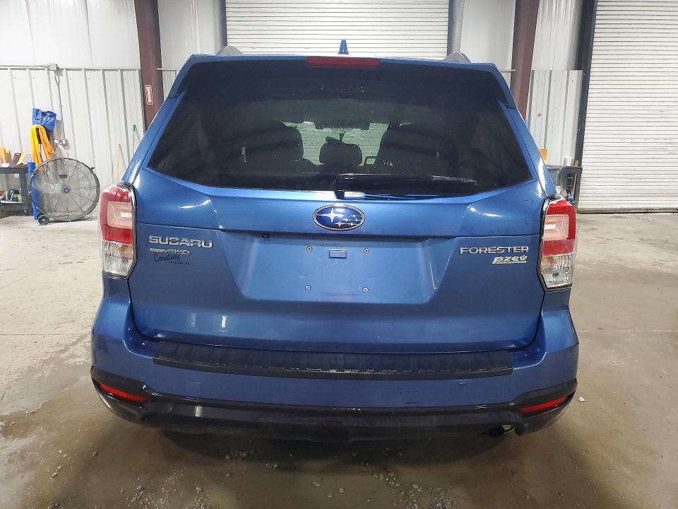 Продаж на аукціоні авто 2017 Subaru Forester, vin: JF2SJAGC2HH490032, номер лоту: 62341186