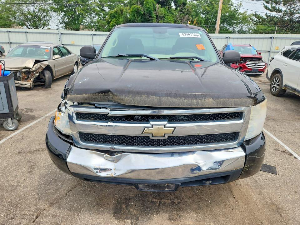 Продажа на аукционе авто 2008 Chevrolet Silverado, vin: 1GCEK19J78Z139986, номер лота: 62407706