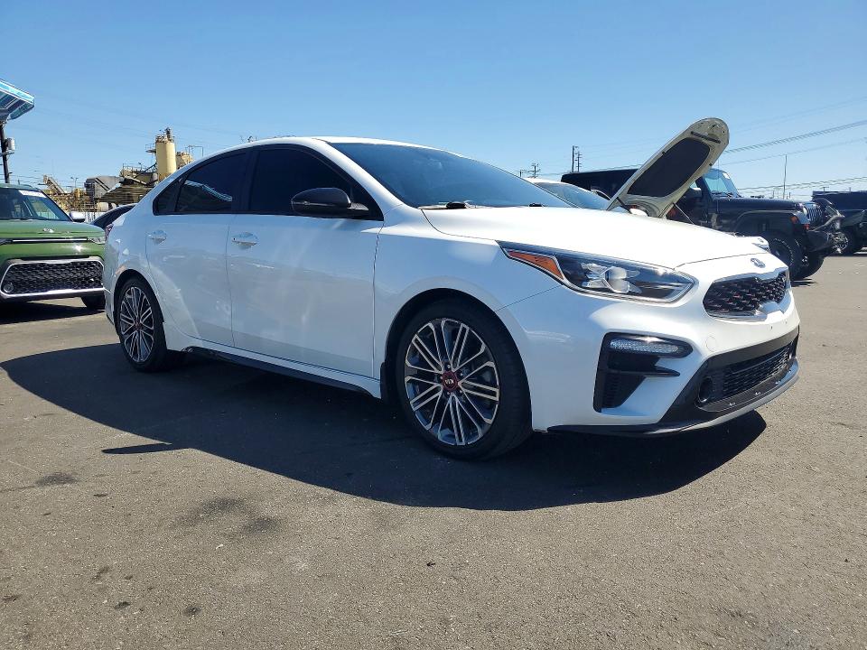 2021 Kia Forte მანქანა იყიდება აუქციონზე, vin: 3KPF44AC3ME272375, აუქციონის ნომერი: 60643086