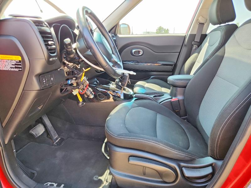 2017 Kia Soul მანქანა იყიდება აუქციონზე, vin: KNDJP3A56H7878613, აუქციონის ნომერი: 60880376