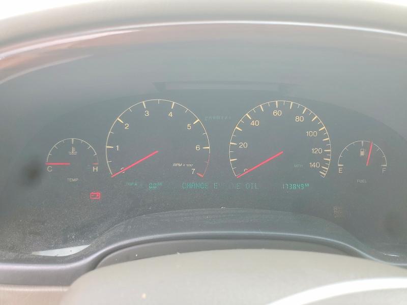 2000 Cadillac Deville მანქანა იყიდება აუქციონზე, vin: 1G6KF5799YU354597, აუქციონის ნომერი: 60958746