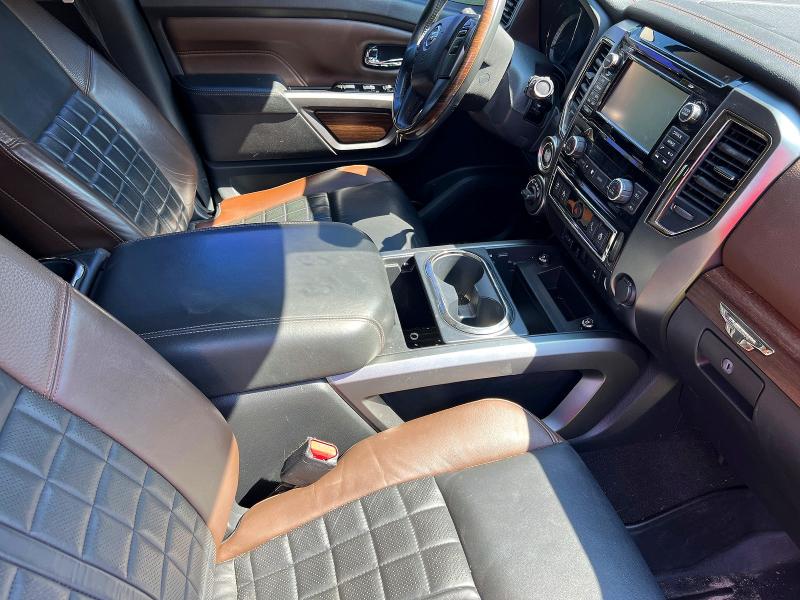 60125216 :رقم المزاد ، 1N6BA1F46GN514337 vin ، 2016 Nissan Titan Xd مزاد بيع